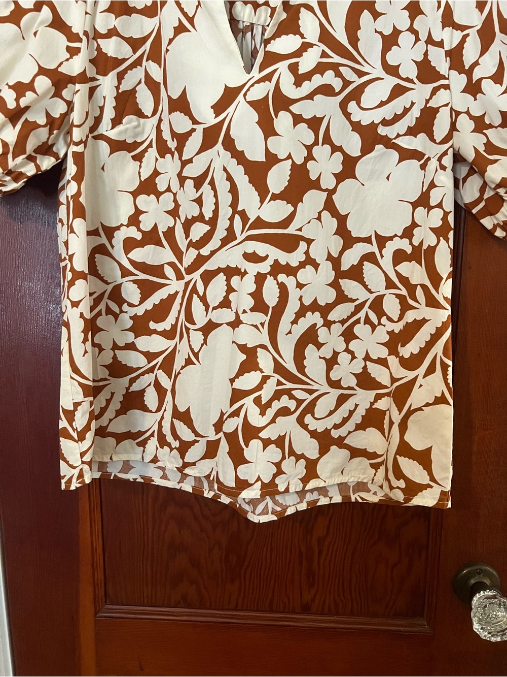 Sugarlips Floral Puff Sleeve 100% Cotton Split Neck Top - Brown & Cream - Picture 6 of 8